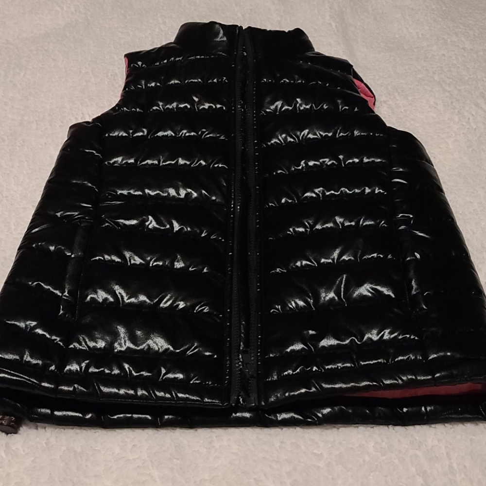 Black Sleeveless Puffer